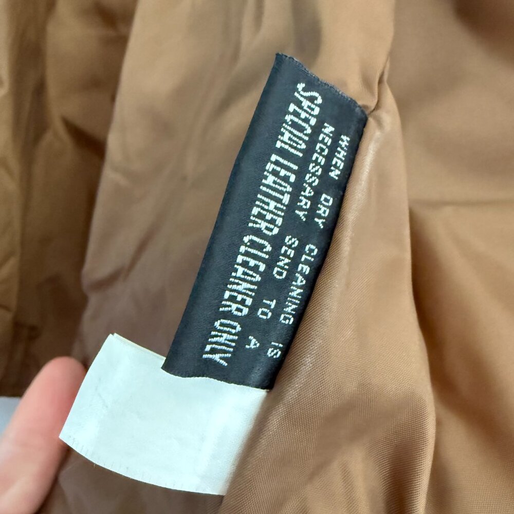 Vintage Wilsons Genuine Brown Leather Vest with Snaps and Adjustable Back - Picture 8 of 13